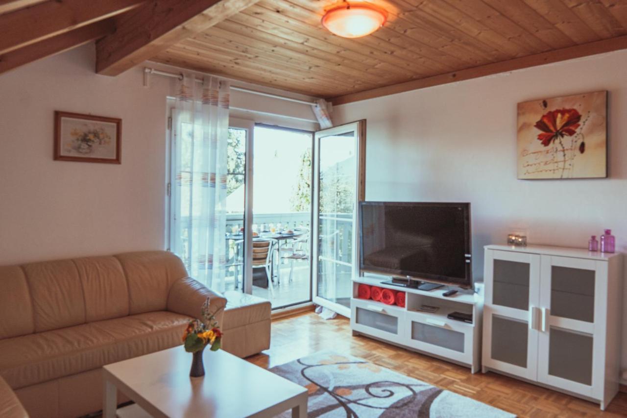 Armonia Altach, 2-6 P, 2 Schlafzimmer, Kueche, Parkplatz, Balkon, Wifi, Garten, Stellplatz Fuer Ski Exterior photo